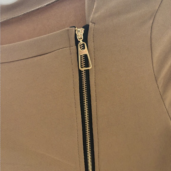 Fashionable French Chic Side Cinched Asymmetrical Collar Metal Zipper - Picture 3 of 4